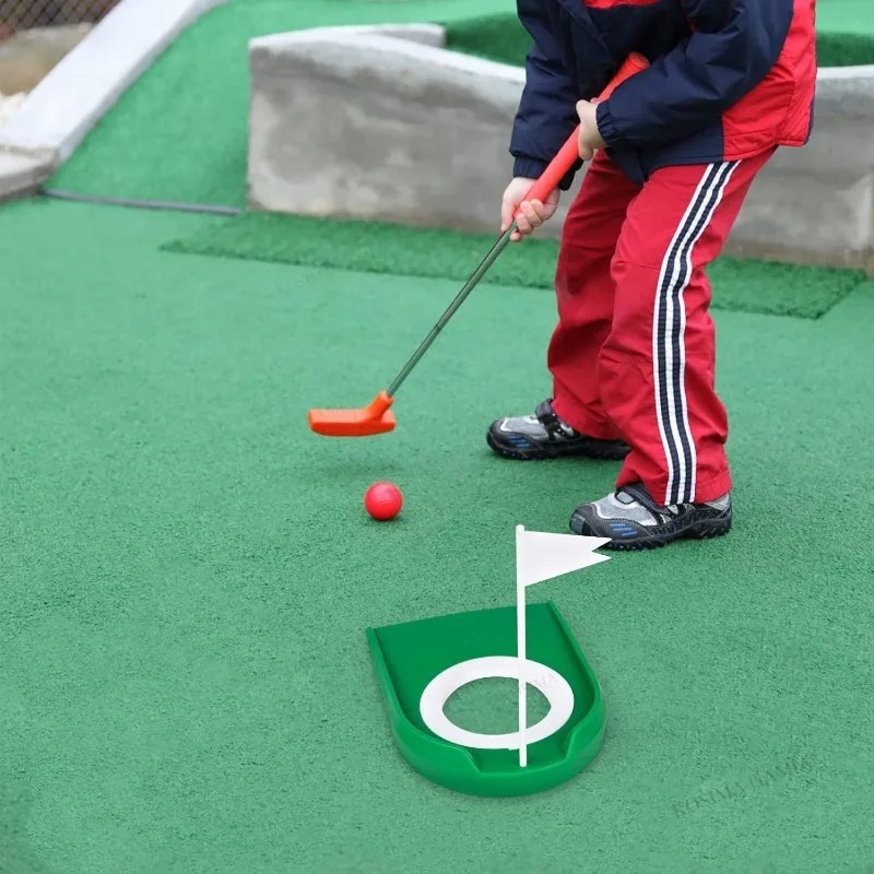 Coupelle de golf avec drapeau  - Golf Equipment For Kids avis et prix